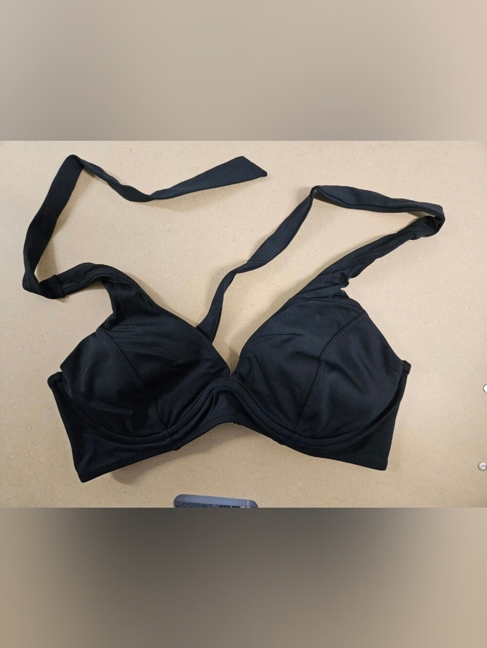 NWOT Athleta Bikini Halter Top - Black - Size XL 40 B/C